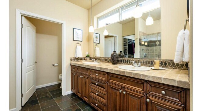 Building Photo - 4862 Horned Lark Dr