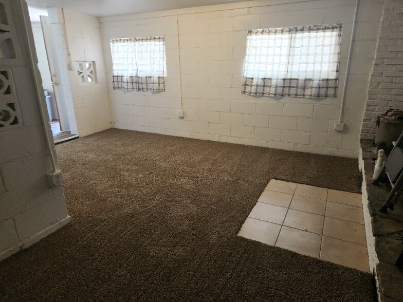 Building Photo - 401 S 12th St