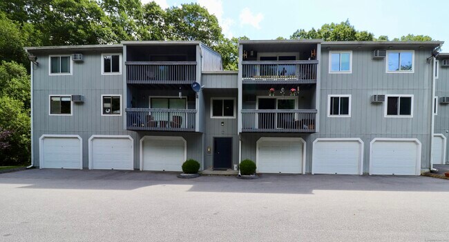 Primary Photo - 86 Buddington Rd