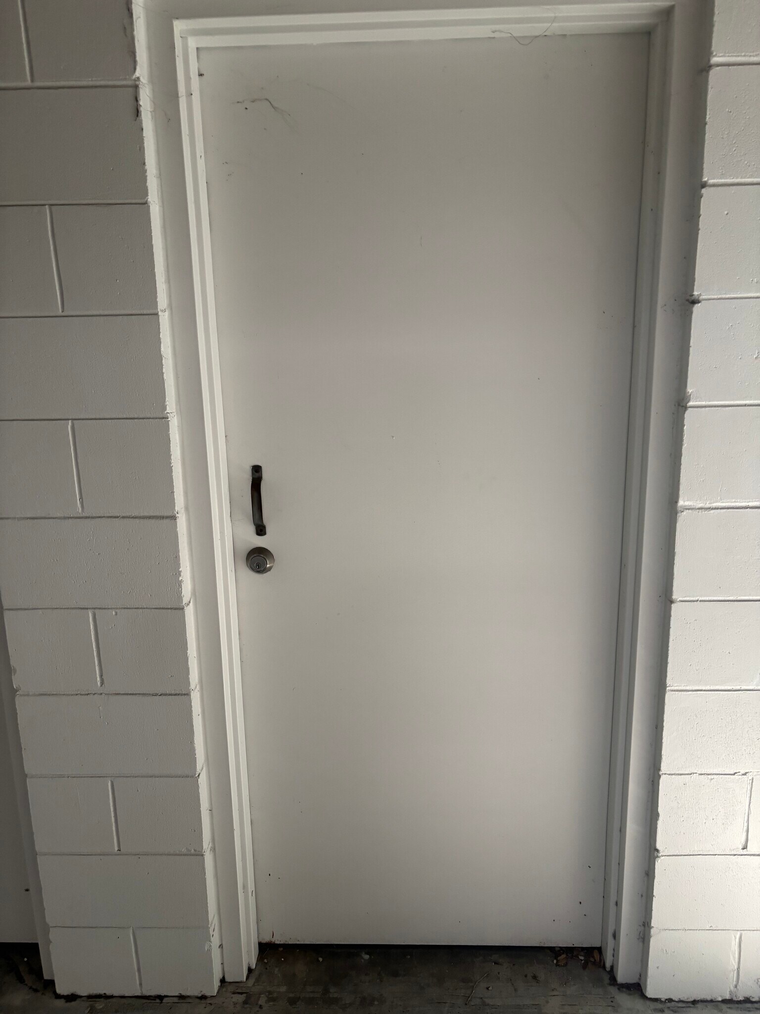 Storage unit - 4950 Bayshore Blvd