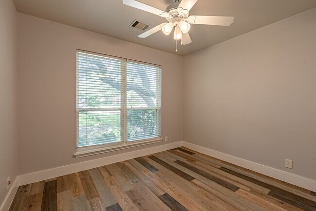 Building Photo - 3018 Rock Rose Pl