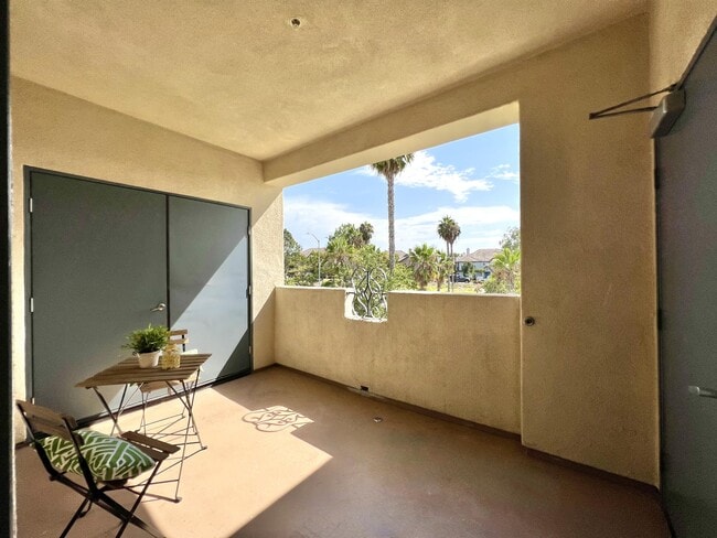 Building Photo - 1388 Challis Pl