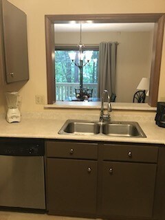 Building Photo - 104 Harbor Lights Dr