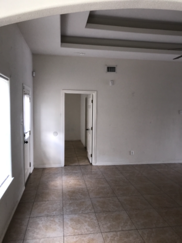 Building Photo - 1807 E Clifton St
