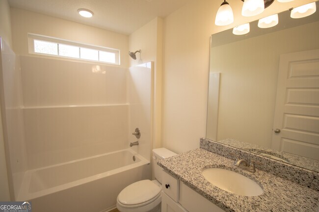 Building Photo - 101 Enclave Ct