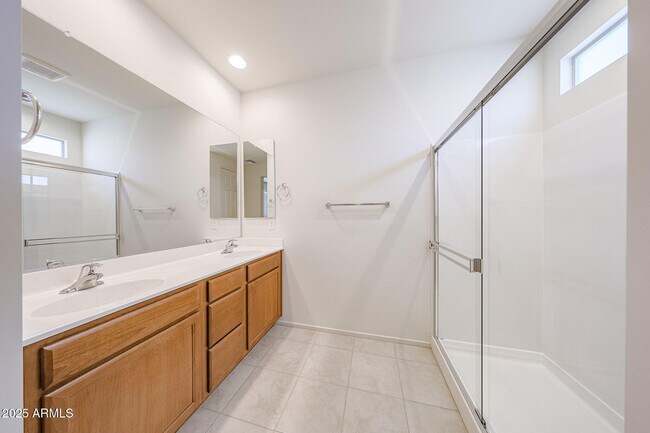 Building Photo - 7168 W Hedge Hog Pl