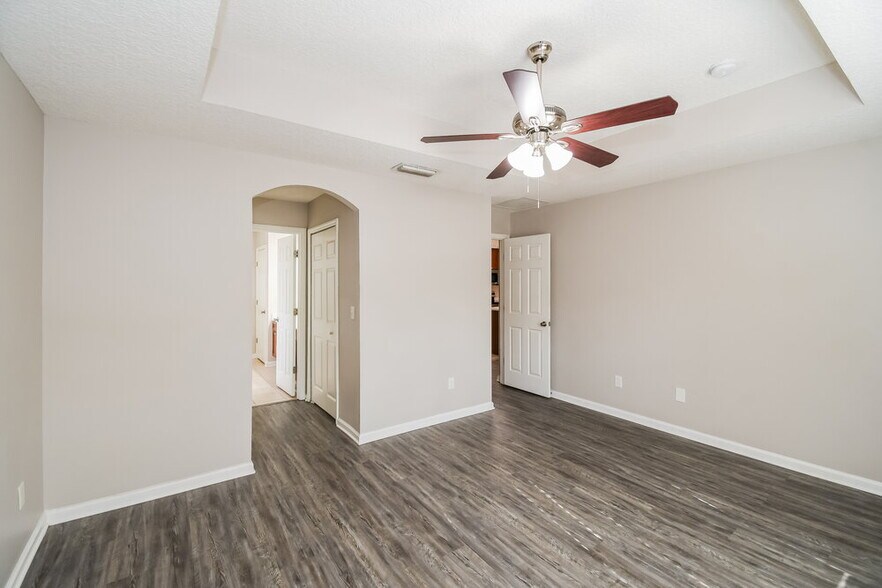 Building Photo - 2372 Cherokee Cove Trail