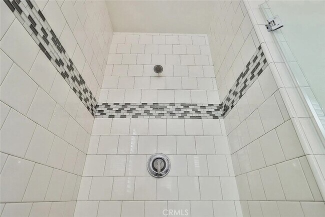 Building Photo - 6746 N Glasner Ln