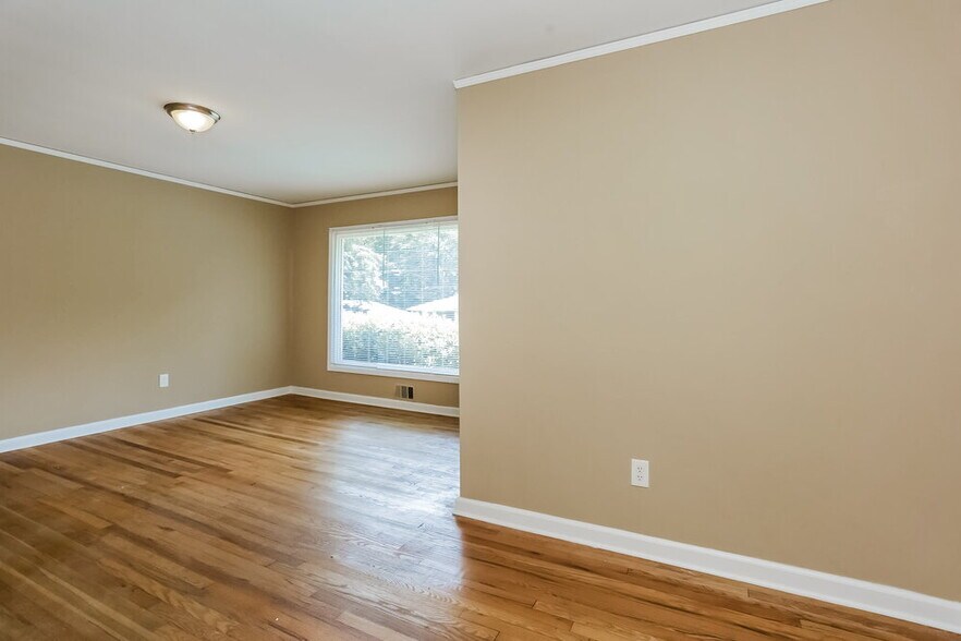 Building Photo - 2529 Graywall St