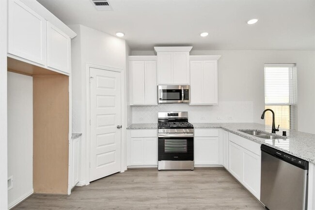 Building Photo - 1534 Revolution Way