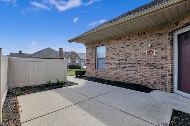 Building Photo - 2623 Landings Way