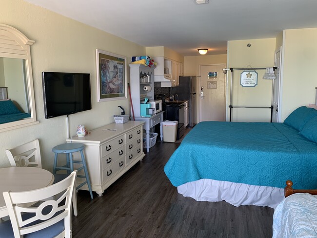 Building Photo - 1207 S Ocean Blvd