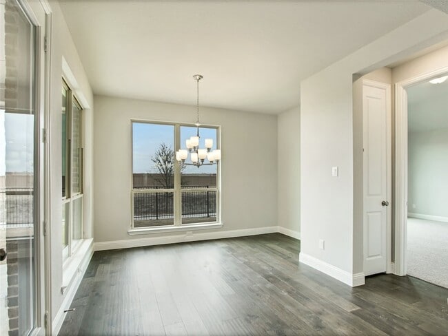 Building Photo - 3717 Brinkley Dr