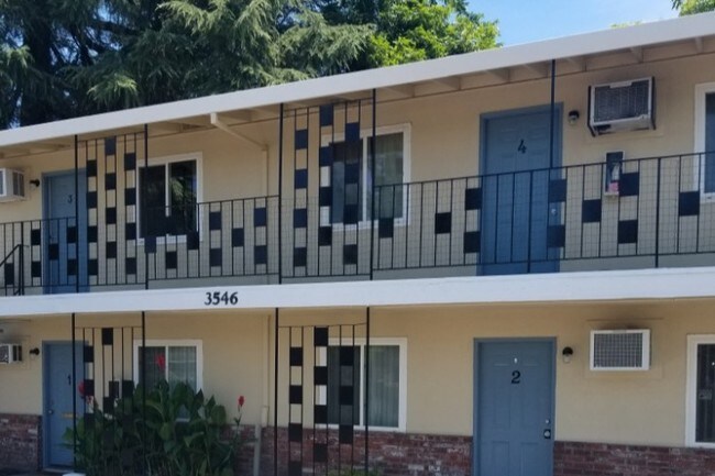 Primary Photo - 3546 Auburn Blvd