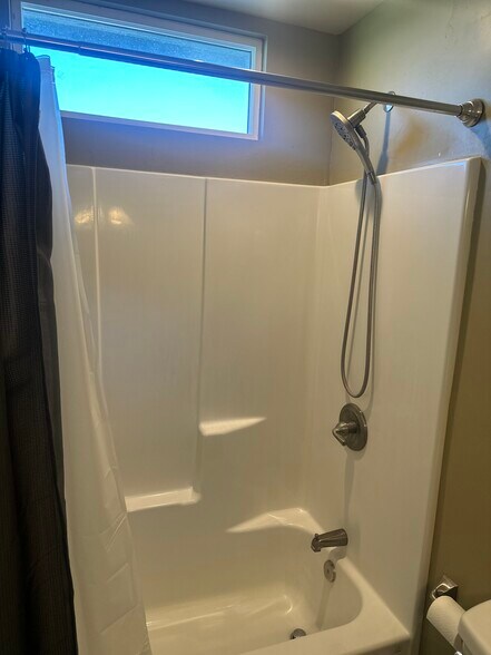 Building Photo - 1309 Michigan Ave