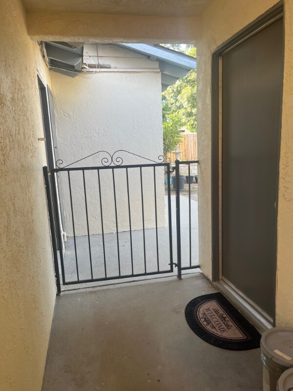 Building Photo - 1248 Massachusetts Ave