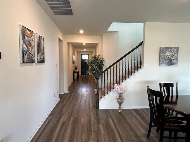 Building Photo - 4553 Dugenta Pl