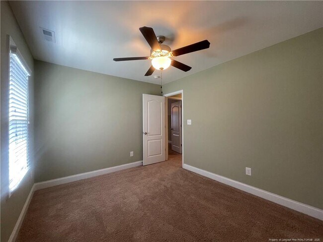 Building Photo - 3900 Limwert Ln