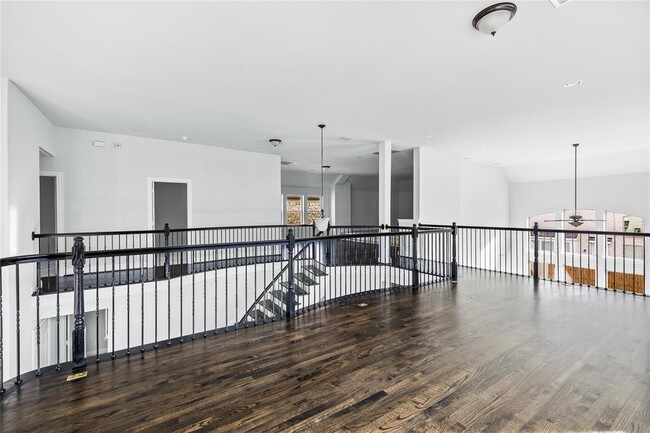 Building Photo - 4849 Brantley Dr