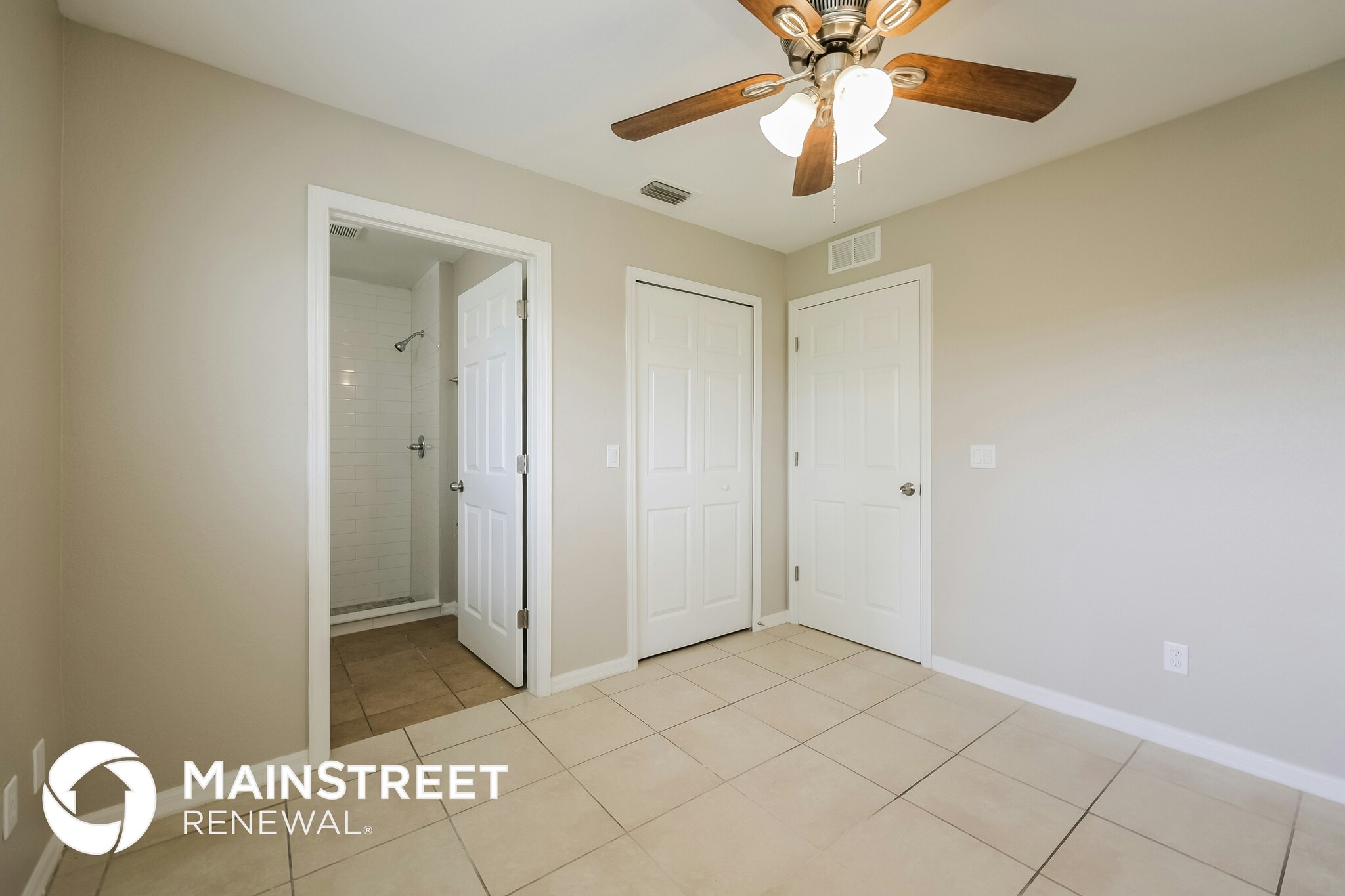 Building Photo - 3803 E 6th St