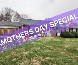 Building Photo - $99 Mother's Day Special - Large 3 Bedroom, 2 Baths and *Pets Welcome!!!