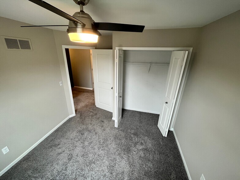 Bedroom 2 - 587 Parkside Way