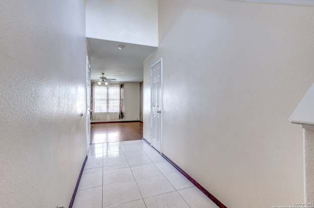 Building Photo - 5519 Red Canyon
