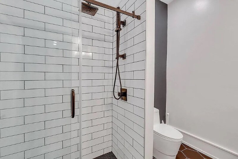 Building Photo - 108 E Anderson St