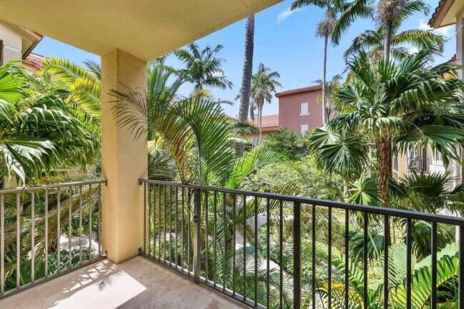 Building Photo - 1803 N Flagler Dr