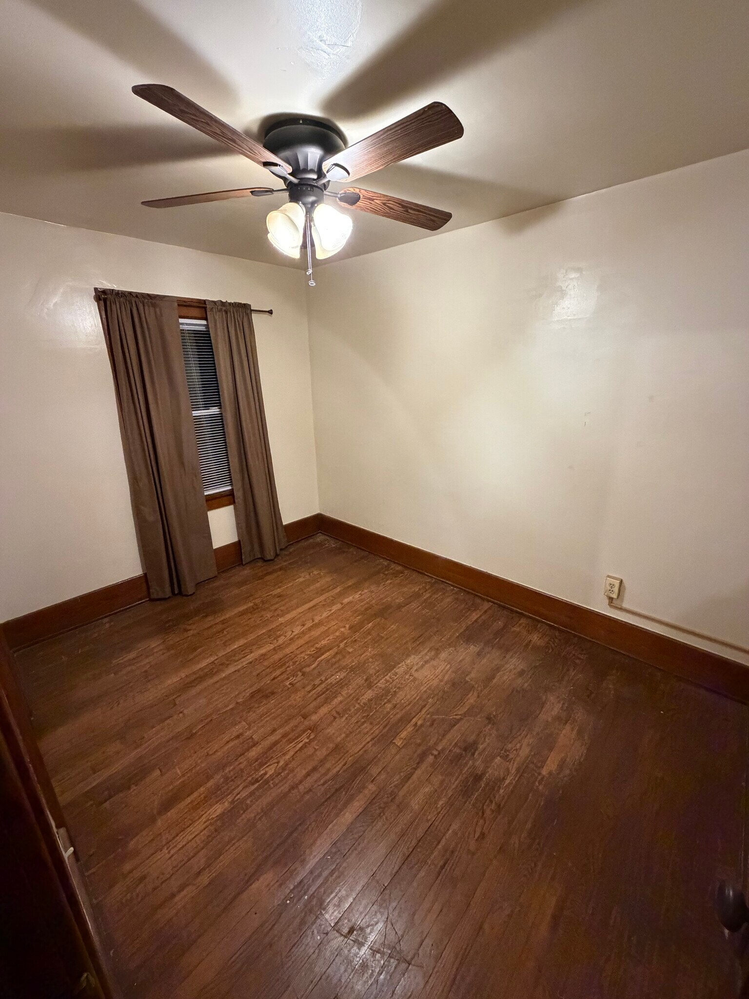 Building Photo - 141 Congress Ave