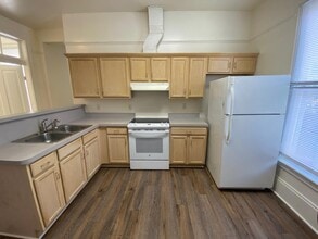 Building Photo - 605 Harrison St