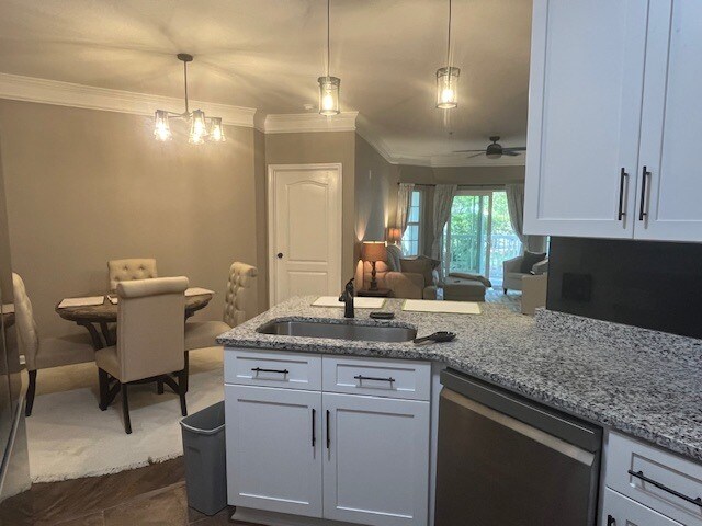 Building Photo - 1300 Park W Blvd