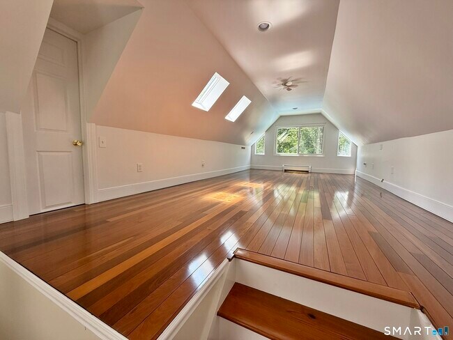 Building Photo - 93 Pisgah Rd
