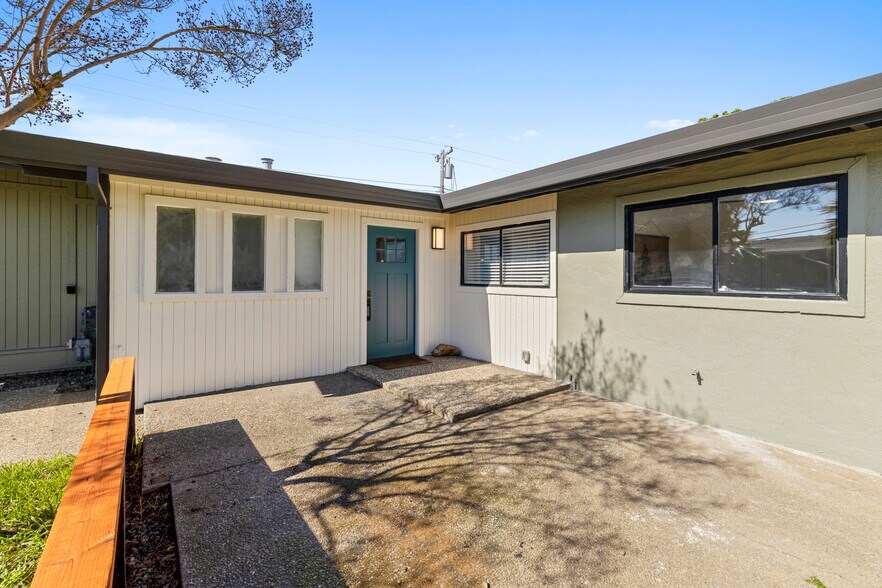 Building Photo - 6511 Brock Dr