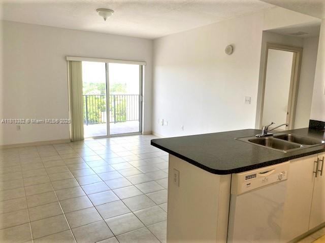 Building Photo - 3410 Coral Wy