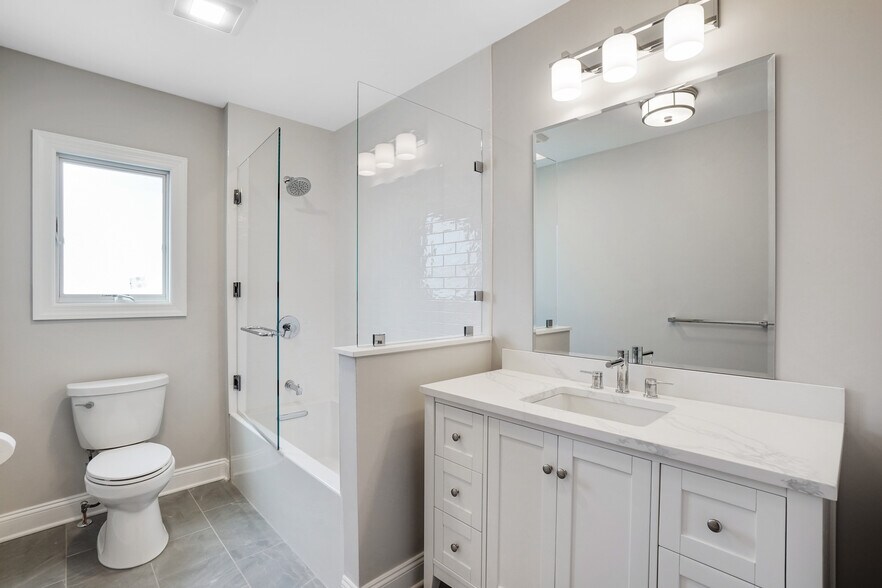 Building Photo - 77 Mill St