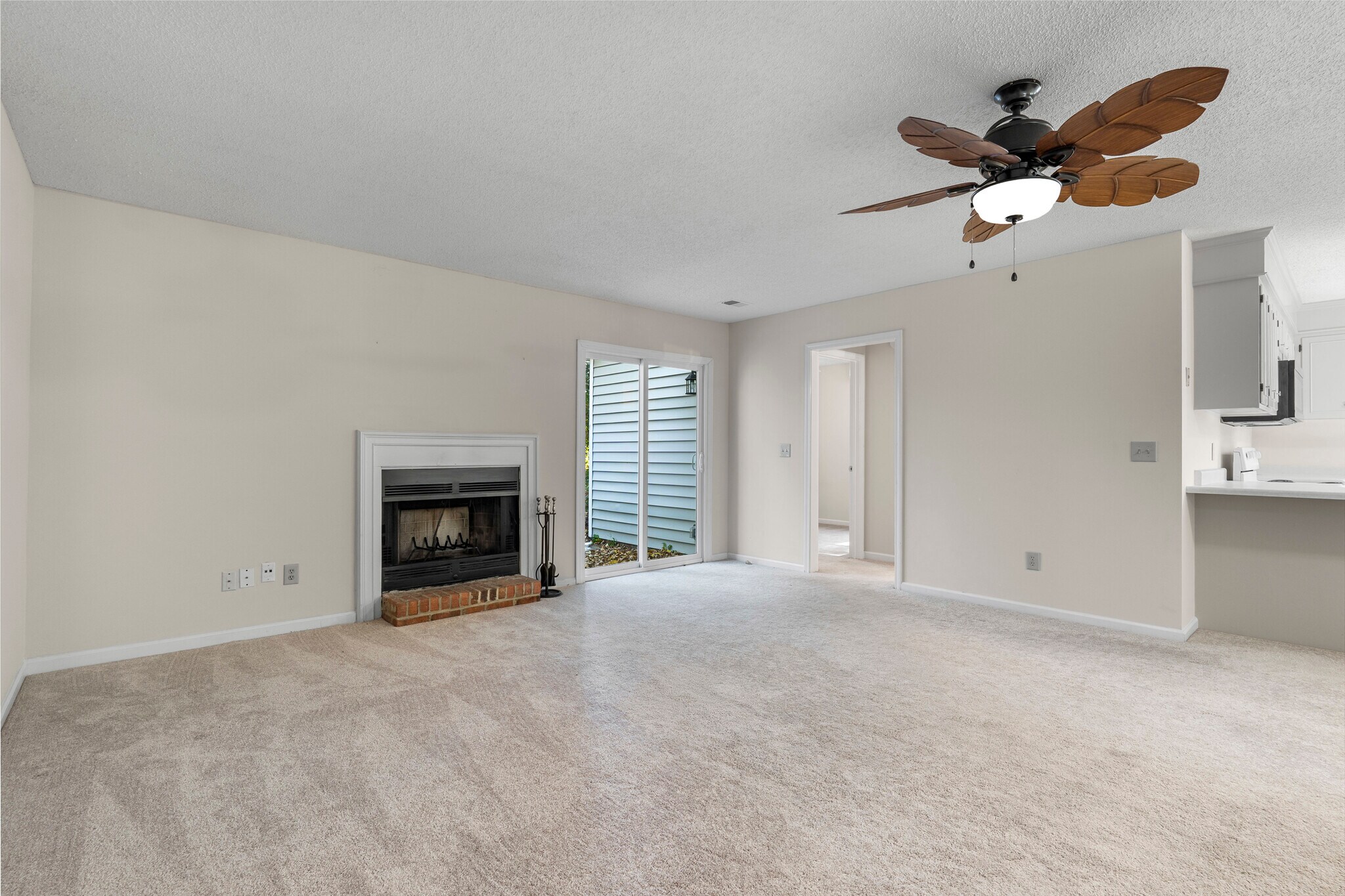 Building Photo - 241 Friarsgate Blvd