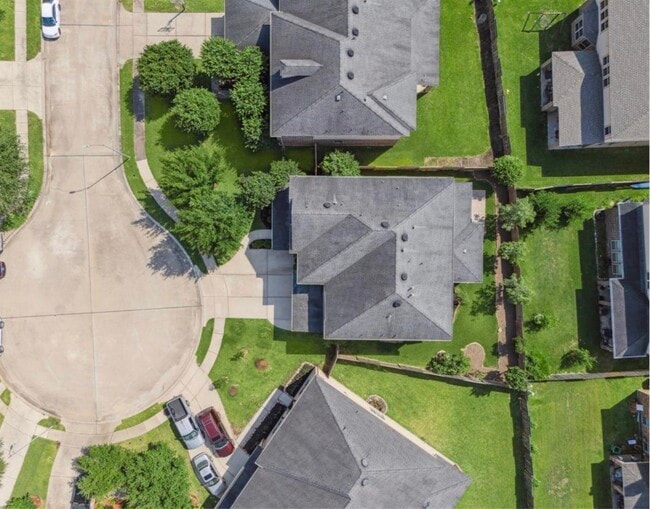 Building Photo - 26223 Rustic Ranch Lane