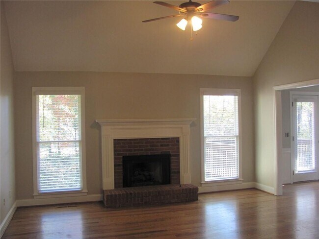 Building Photo - 3383 Conley Downs Dr