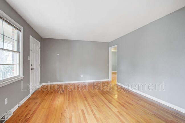 Building Photo - 408 Cleveland St