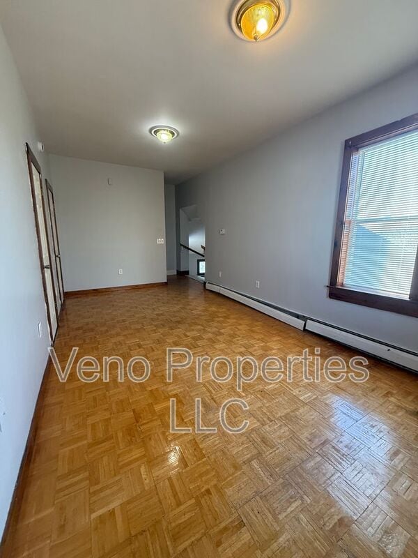 Building Photo - 43 McCrea St