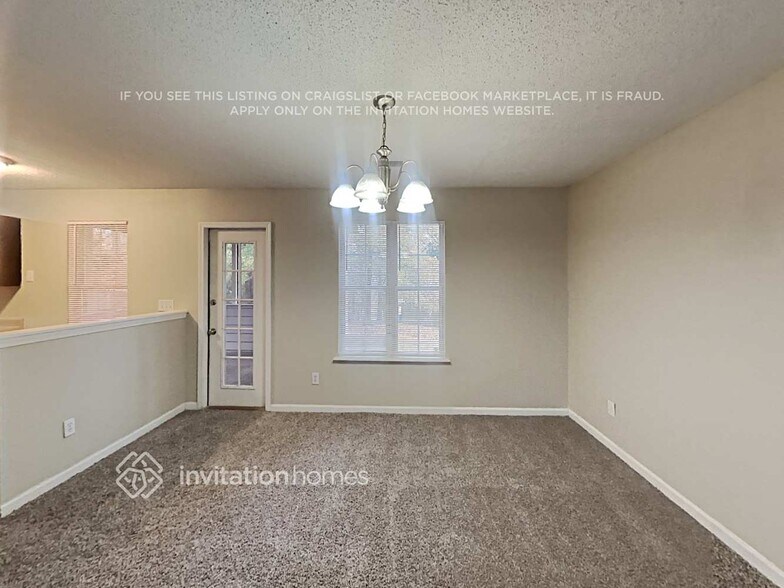 Building Photo - 1610 Vinebrook Terrace