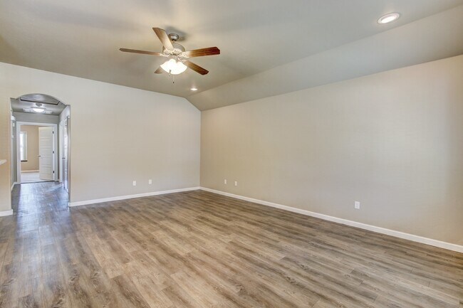 Building Photo - 8809 SW 55th St