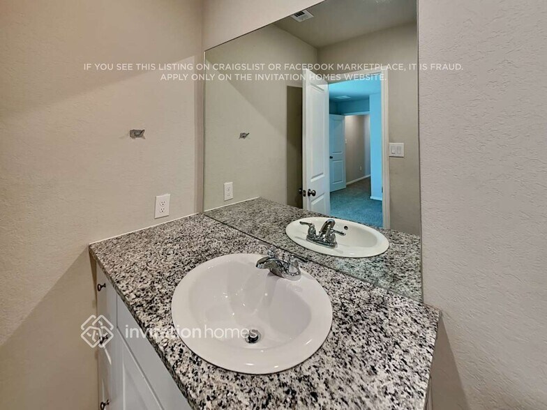 Building Photo - 4244 Thalweg Way