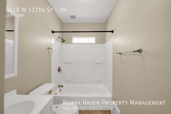 Building Photo - 3418 W 117th St