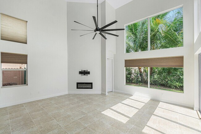 Building Photo - 6641 Conch Ct