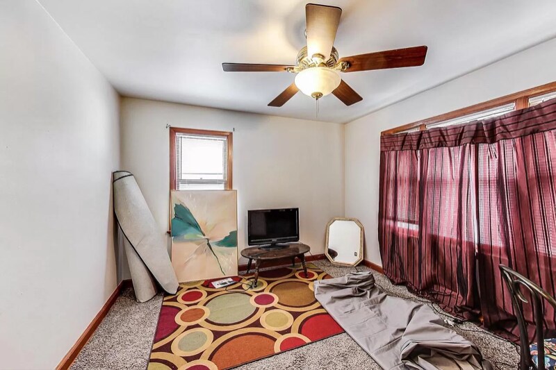 Building Photo - 2402 S 83rd St