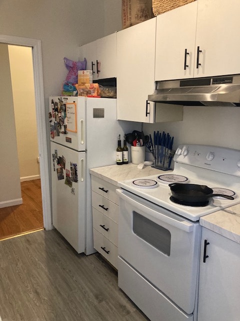 Building Photo - 2336 S 9th St