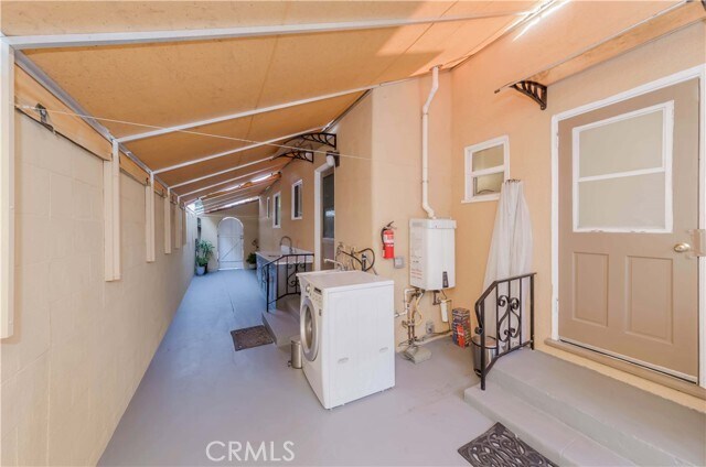 Building Photo - 1001 Monterey Rd