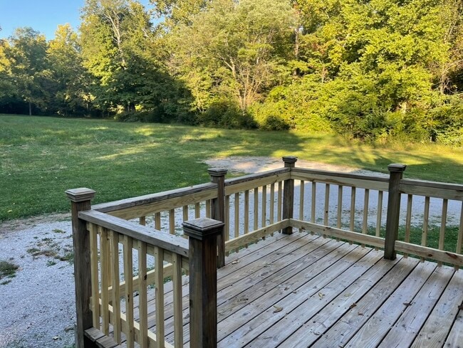 Building Photo - 4090 Old Vincennes Rd